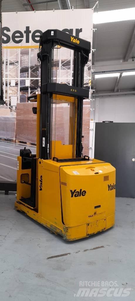 Yale M 010 S Visokodvižni komisionirni viličar