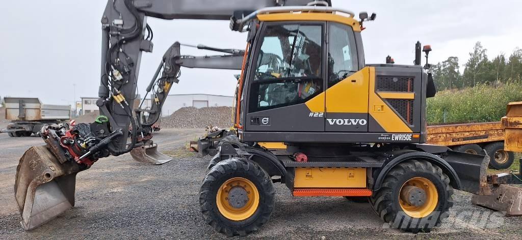 Volvo EWR 150 E Bagri na kolesih