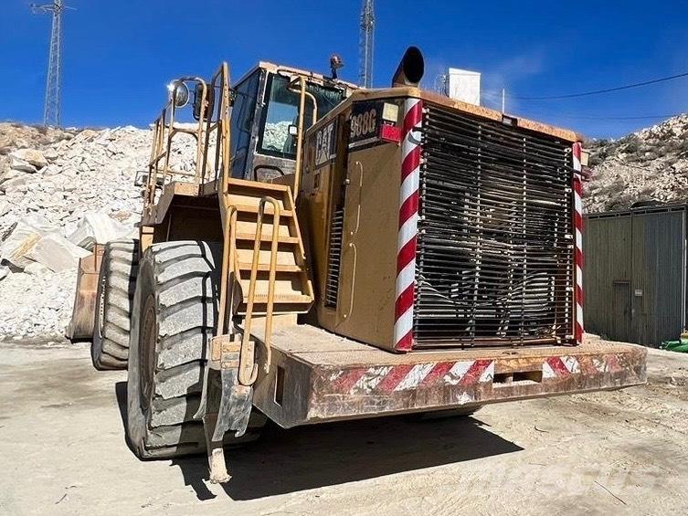 CAT 988 G Kolesni nakladalci
