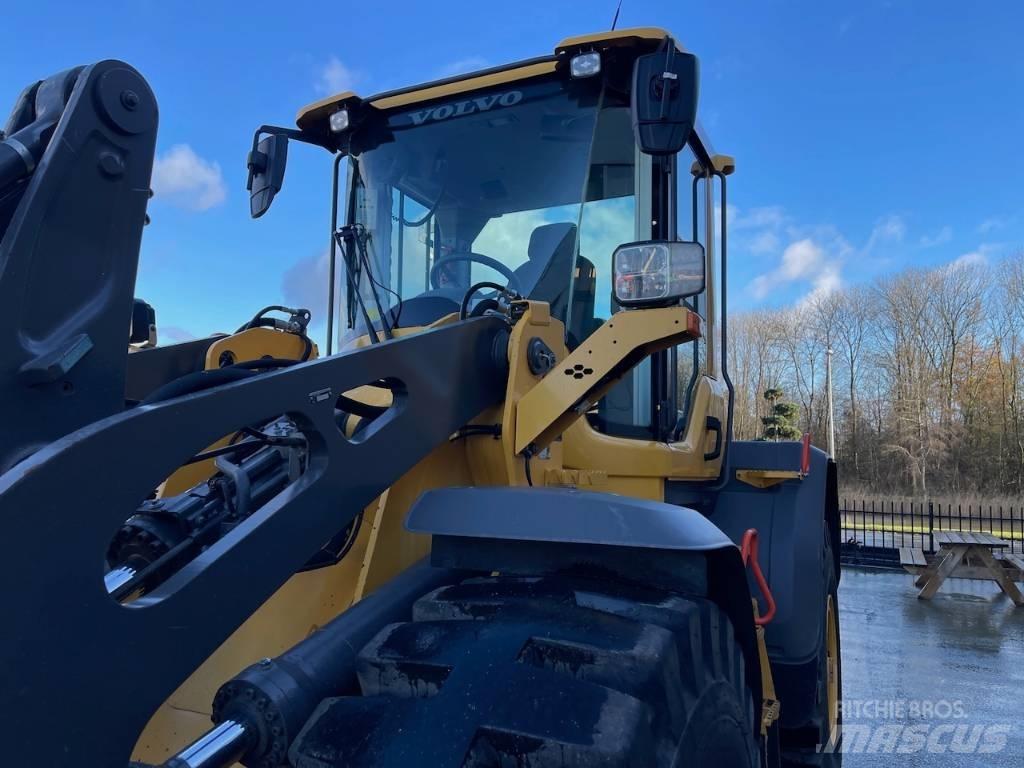 Volvo L 90 H Kolesni nakladalci