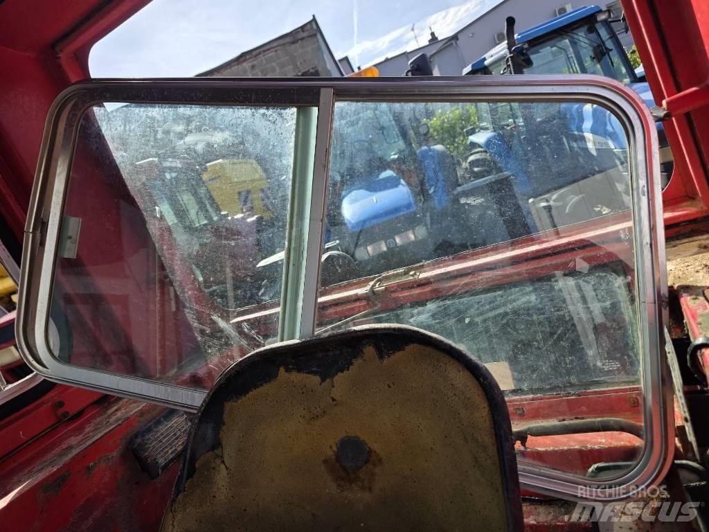 Massey Ferguson 575 Traktorji