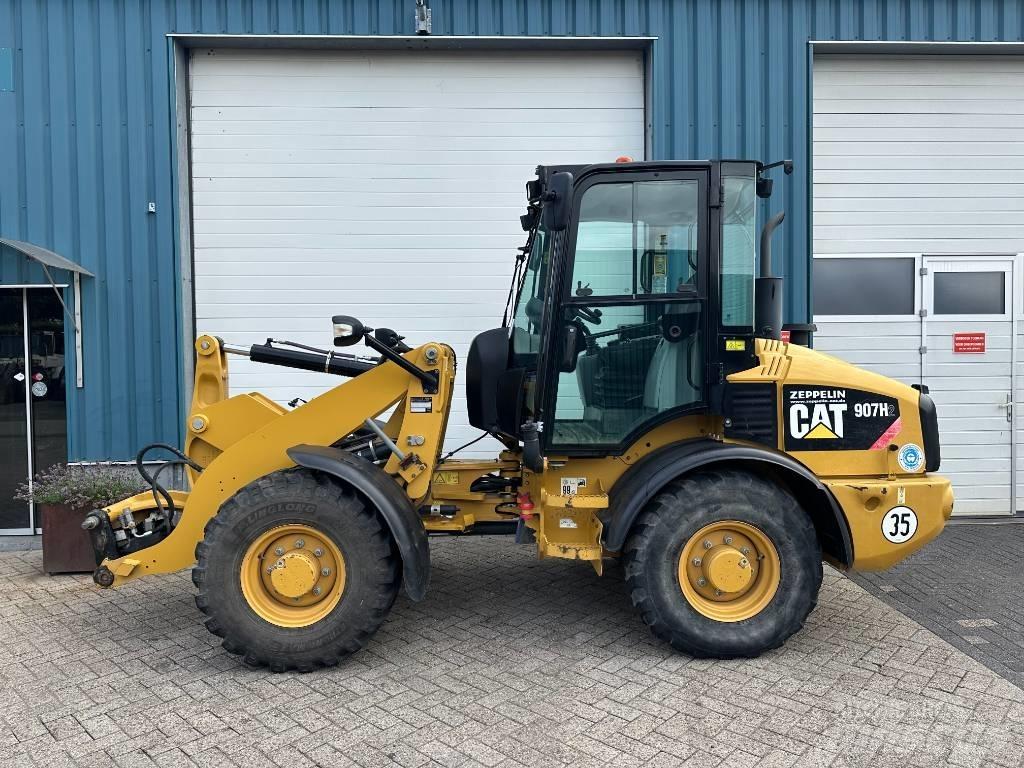 CAT 907 H 2 Kolesni nakladalci