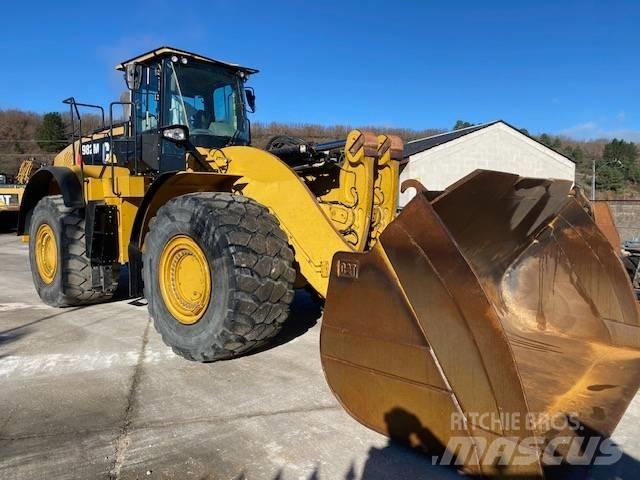 CAT 982 M Kolesni nakladalci