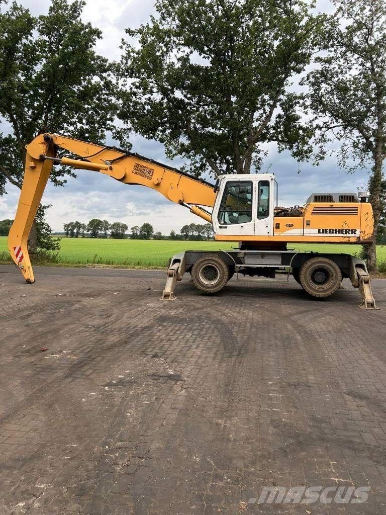 Liebherr 934 B Bagri za prekladanje primarnih/sekundarnih surovin