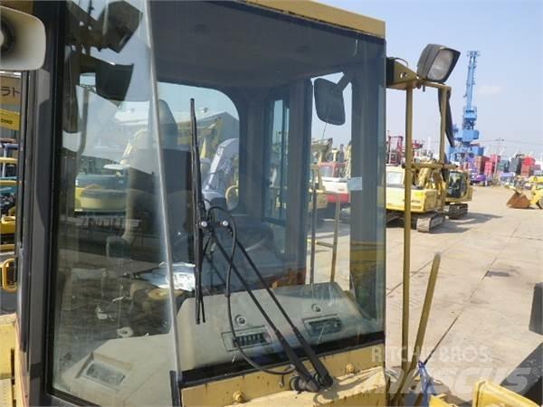 CAT 950F Kolesni nakladalci