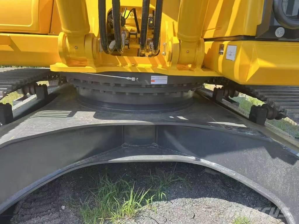 Komatsu 300-7 Bagri goseničarji