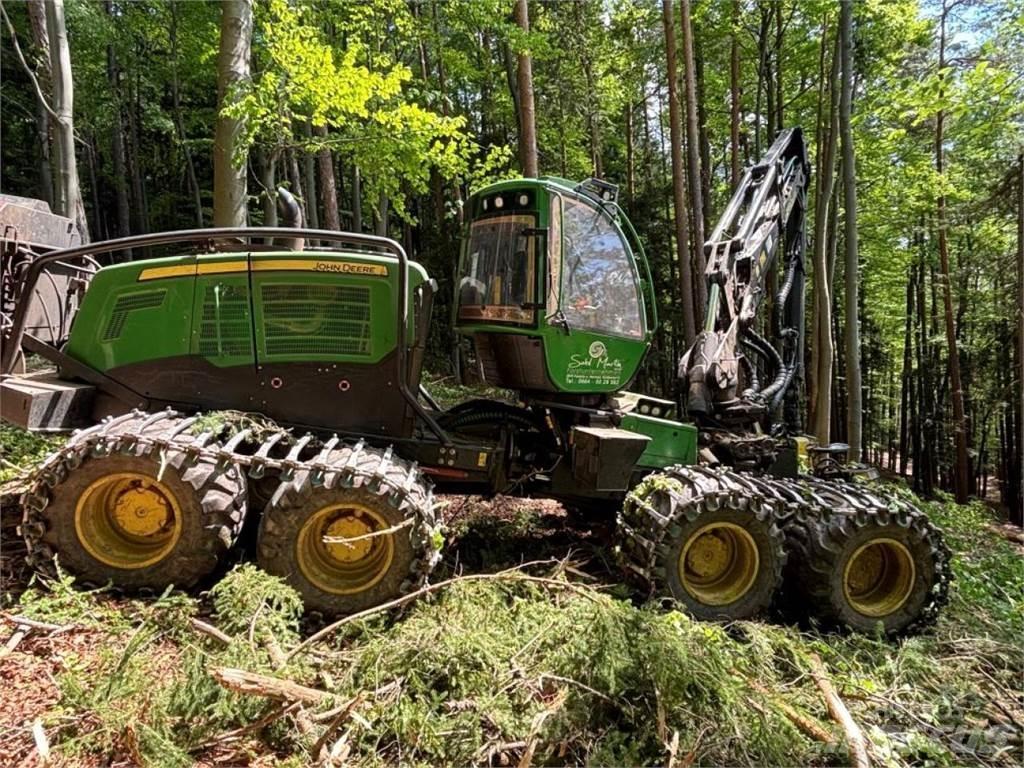 John Deere 1270 G Harvesterji