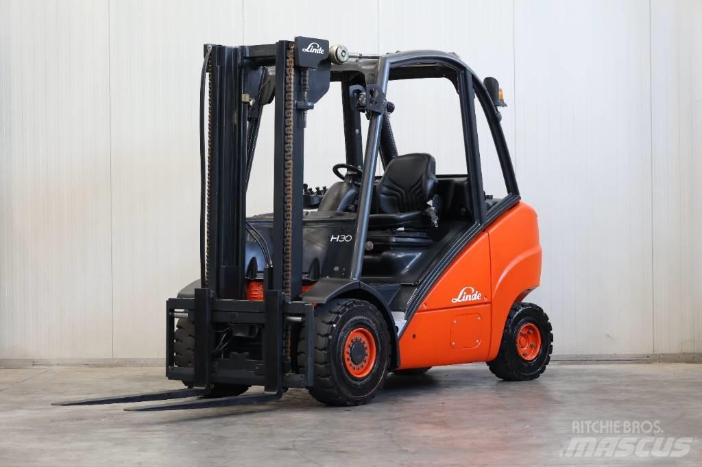 Linde H 30 D Dizelski viličarji