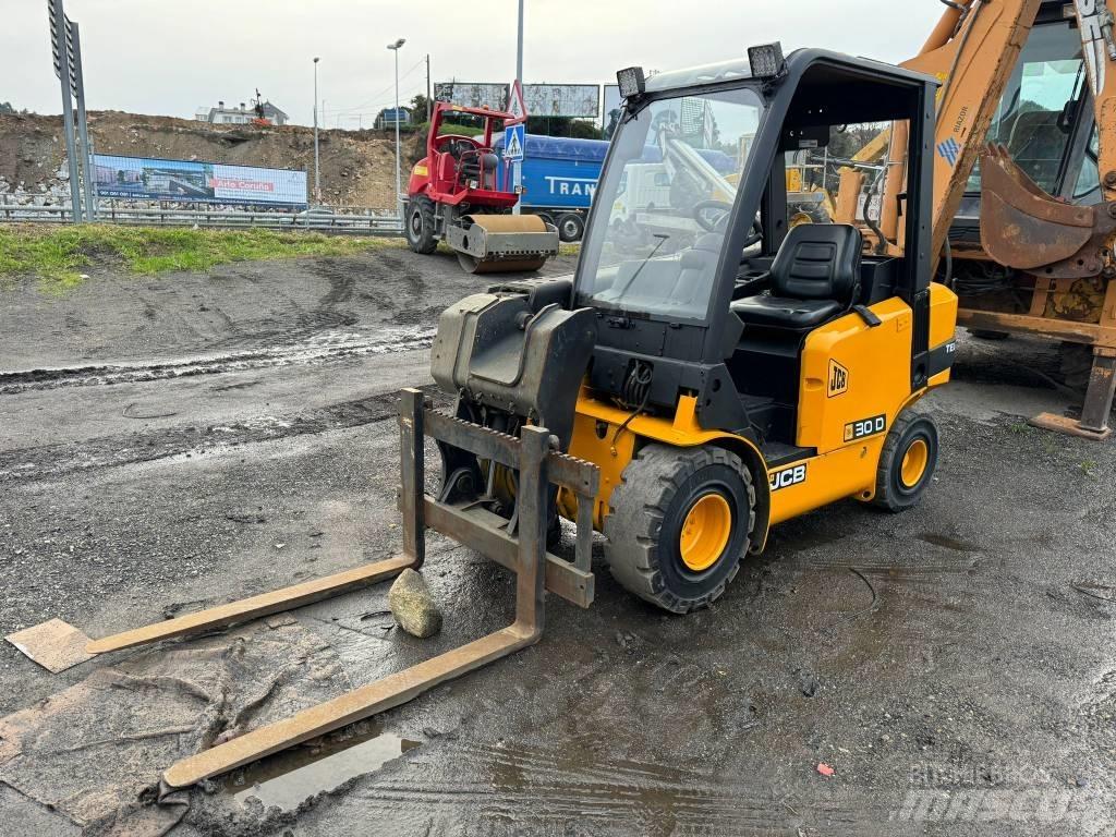 JCB TD30D TELETRUCK Teleskopski viličarji