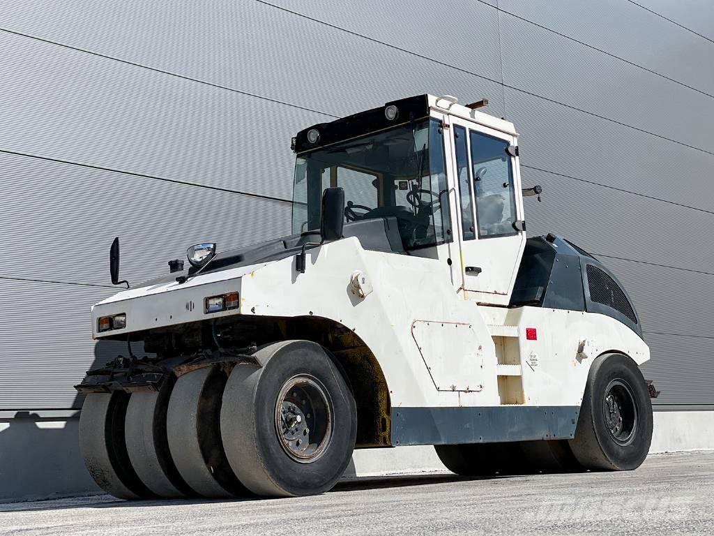 Bomag BW 24 RH Kolesni valjarji s pnevmatikami