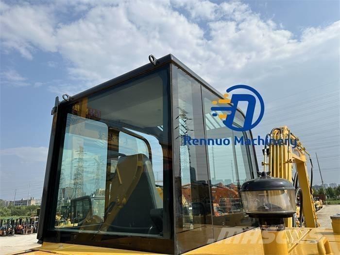 Komatsu PC 56 Mini bagri <7t