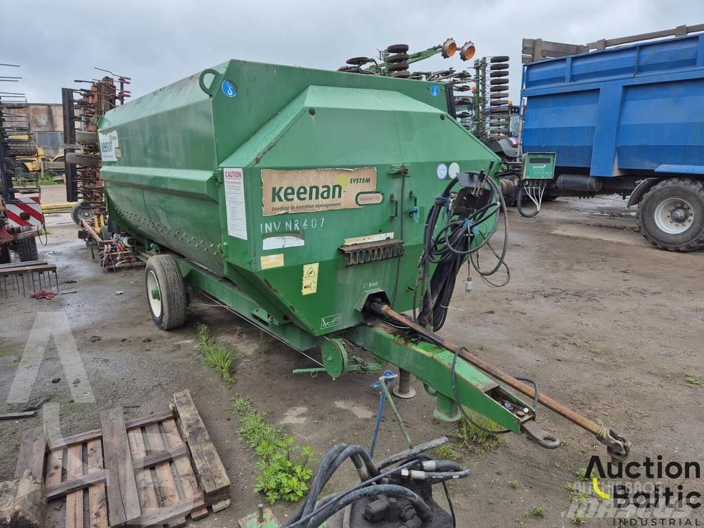 Keenan Klassik 115 Mešalne hranilnice