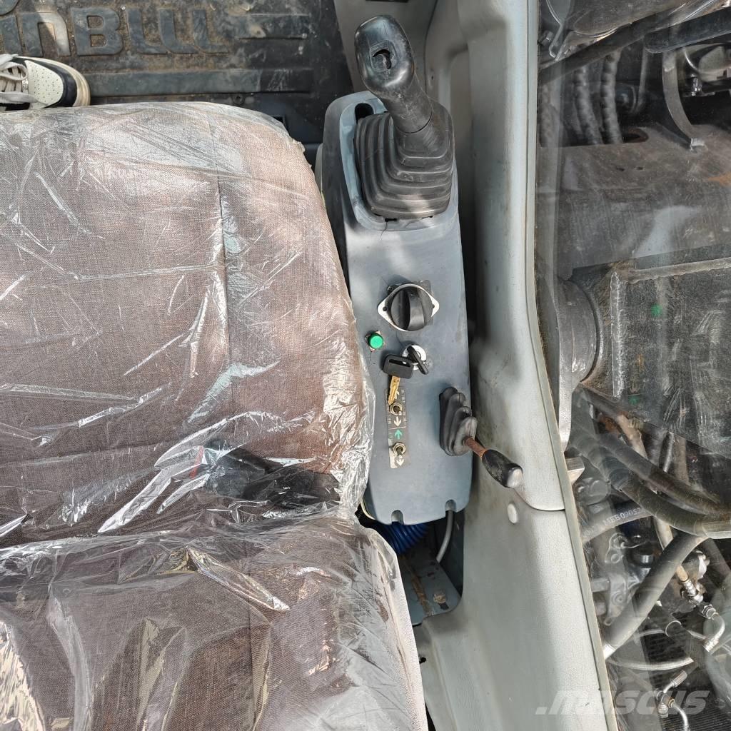 Hyundai R 150 W Bagri na kolesih