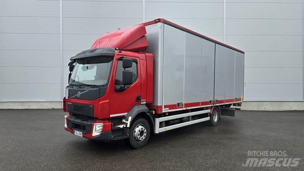 Volvo FL Tovornjaki zabojniki