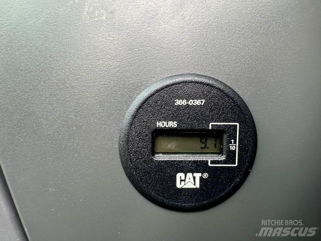CAT 320D2 Bagri goseničarji