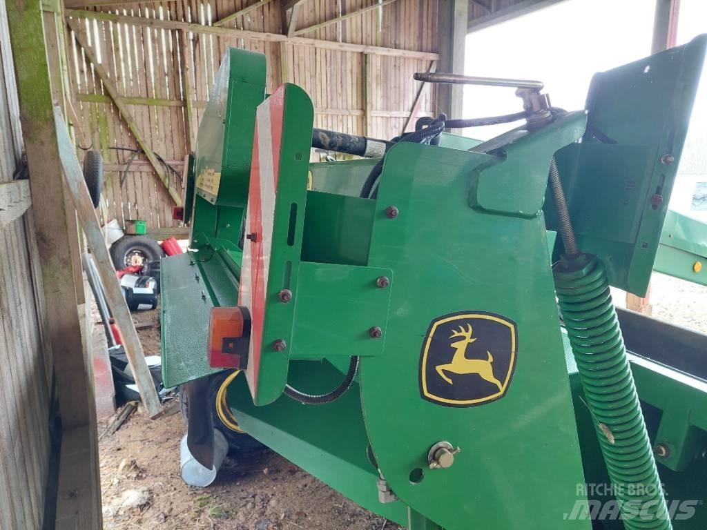 John Deere 730 Diskaste kosilnice