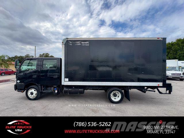 Hino 195 Tovornjaki zabojniki