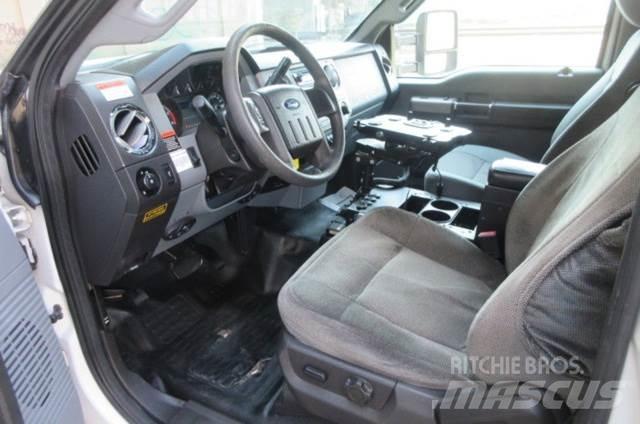 Ford F550 Avtokošare