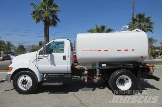 Ford F750 Vlečna vozila za tovornjake