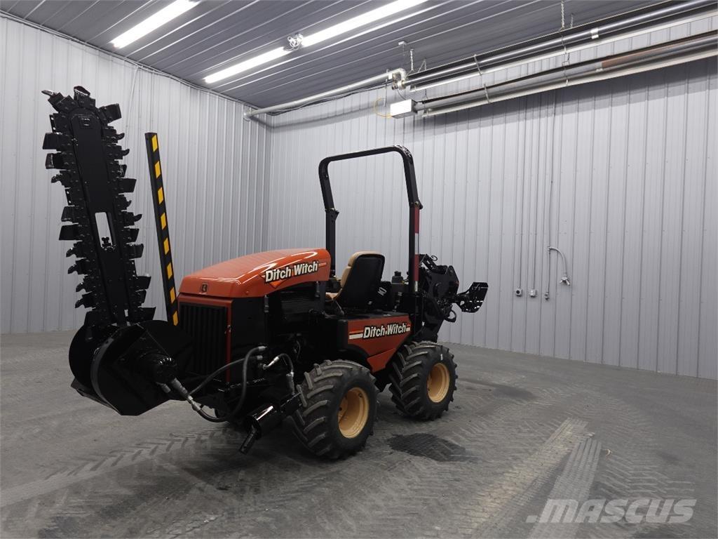 Ditch Witch 420SX Freze za kopanje jarkov Trenčerji
