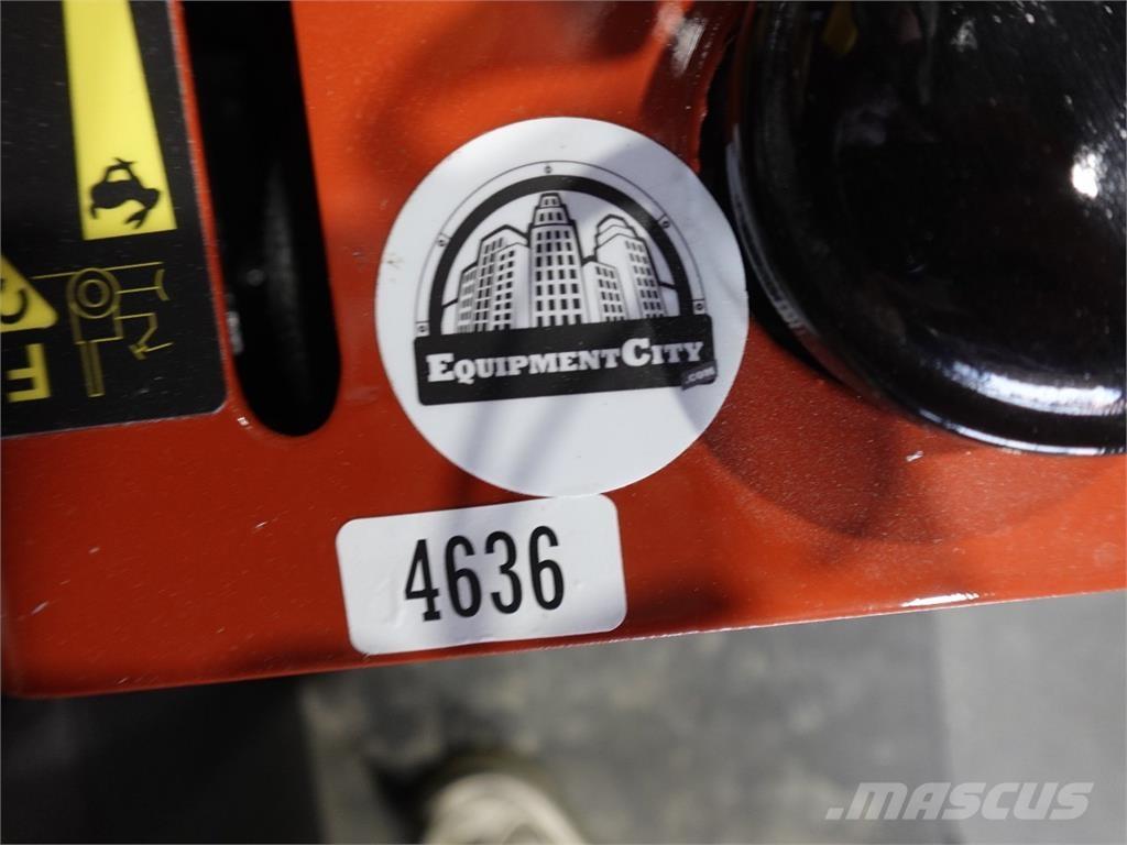 Ditch Witch rt40 Freze za kopanje jarkov Trenčerji