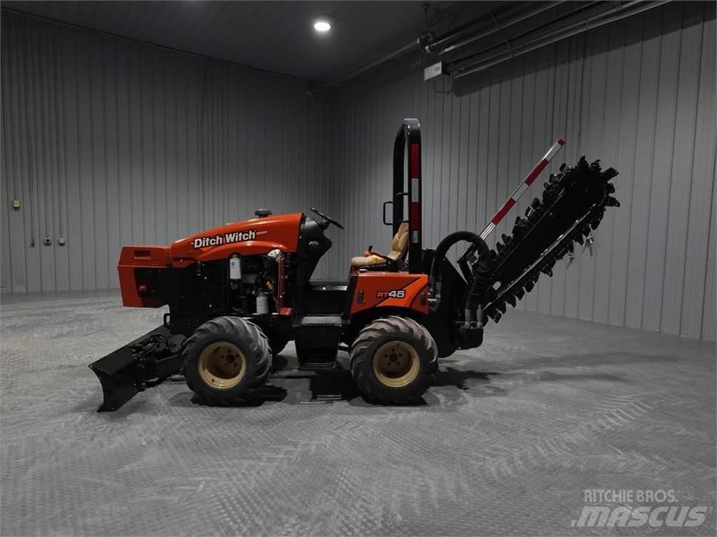 Ditch Witch rt45 Freze za kopanje jarkov Trenčerji