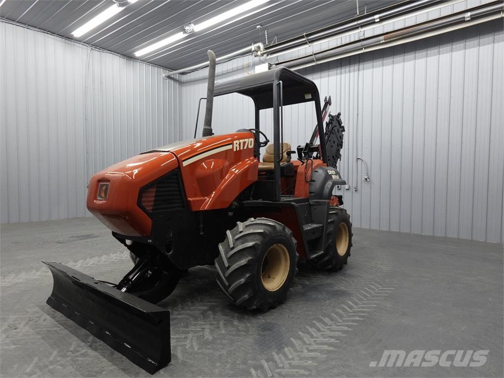 Ditch Witch RT70M Freze za kopanje jarkov Trenčerji