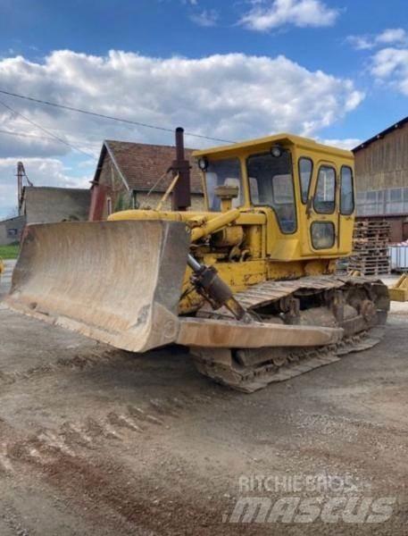 CAT D6C Buldožerji goseničarji