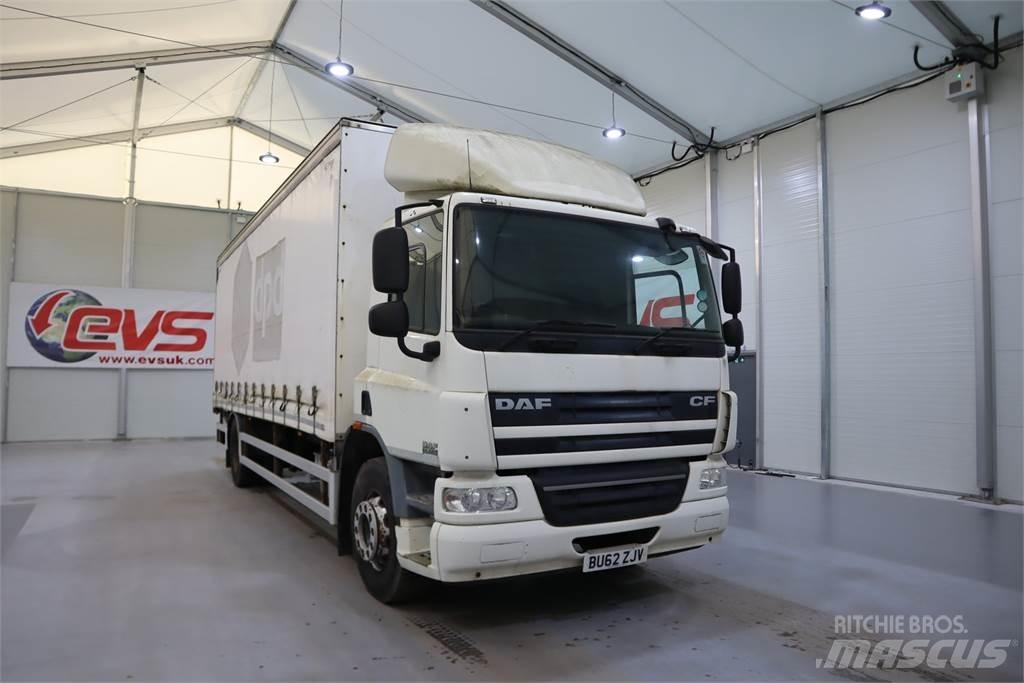 DAF CF65.220 Tovornjaki s ponjavo
