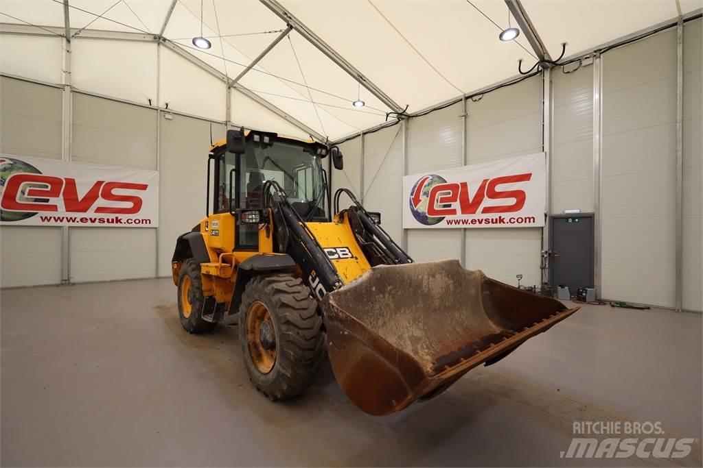 JCB 411 WHEEL LOADER Sadilniki