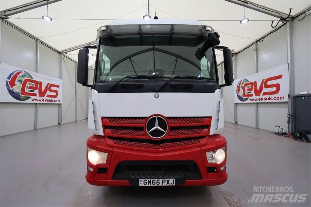Mercedes-Benz Actros 1824 Tovornjaki s ponjavo
