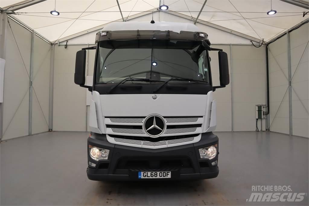 Mercedes-Benz ACTROS 1840 Vlačilci