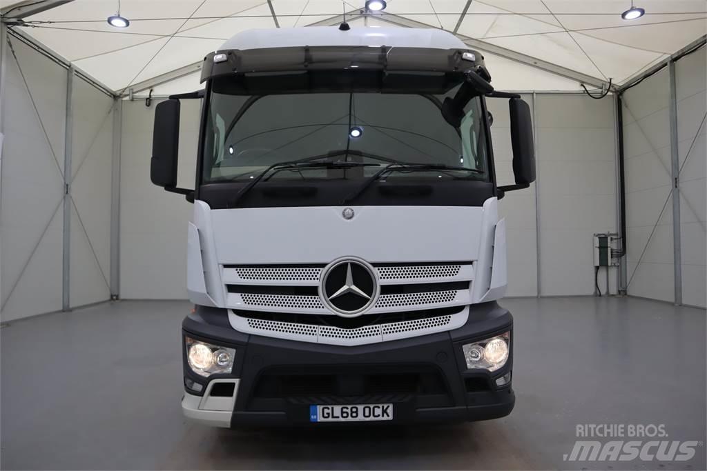 Mercedes-Benz ACTROS 1840 Vlačilci