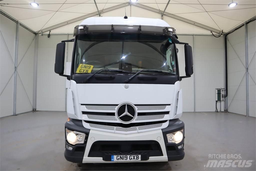 Mercedes-Benz Actros 1840 Vlačilci