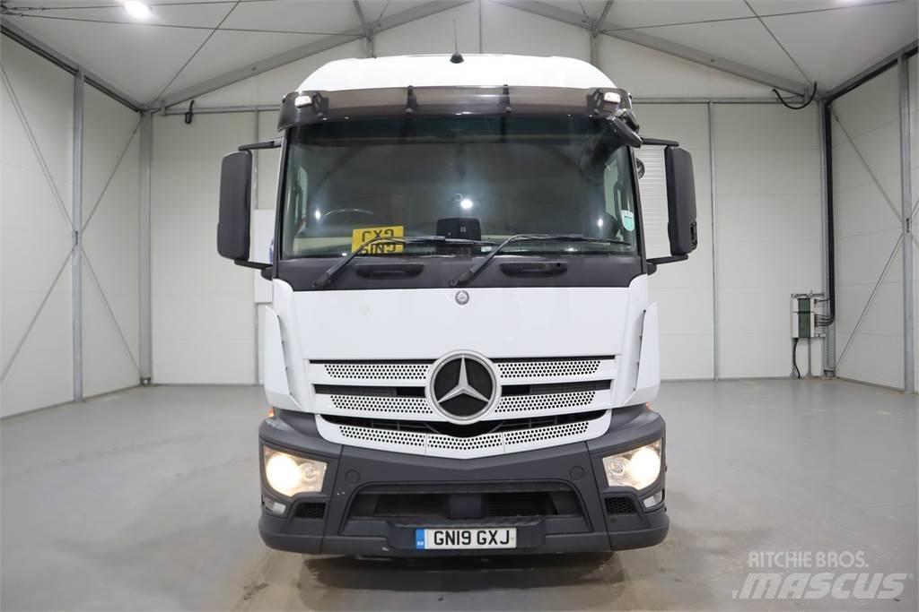 Mercedes-Benz Actros 1840 Vlačilci
