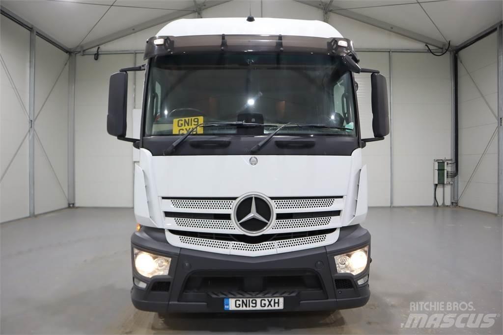Mercedes-Benz Actros 1840 Vlačilci