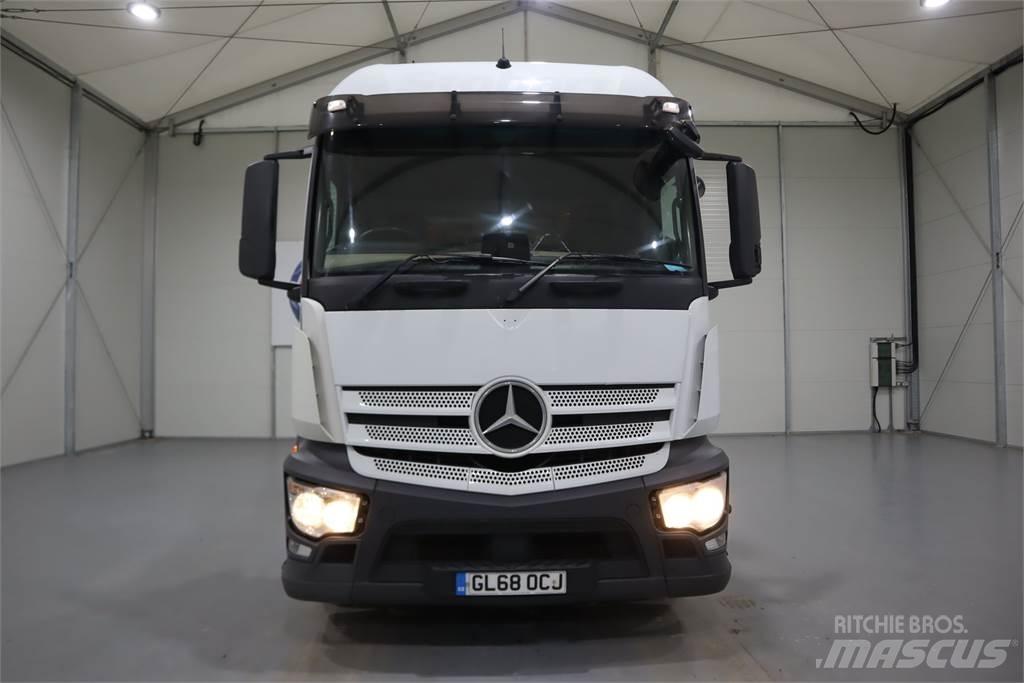 Mercedes-Benz ACTROS 1840 Vlačilci