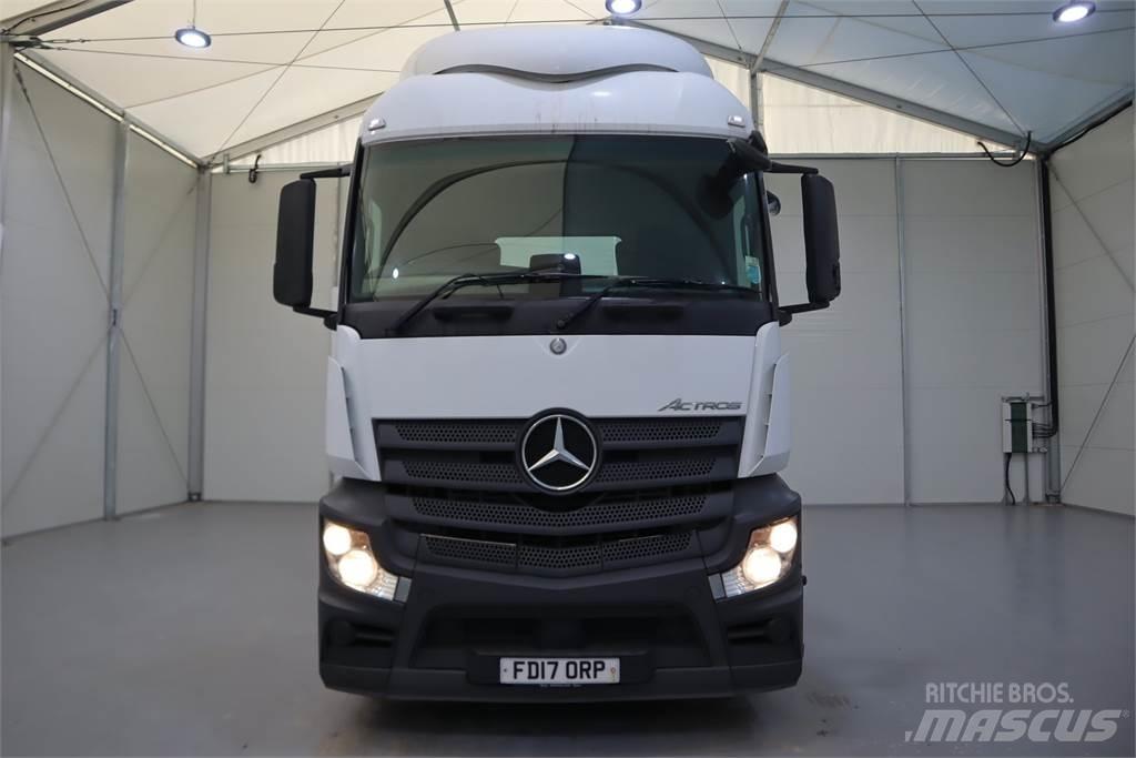 Mercedes-Benz ACTROS 1840 Vlačilci