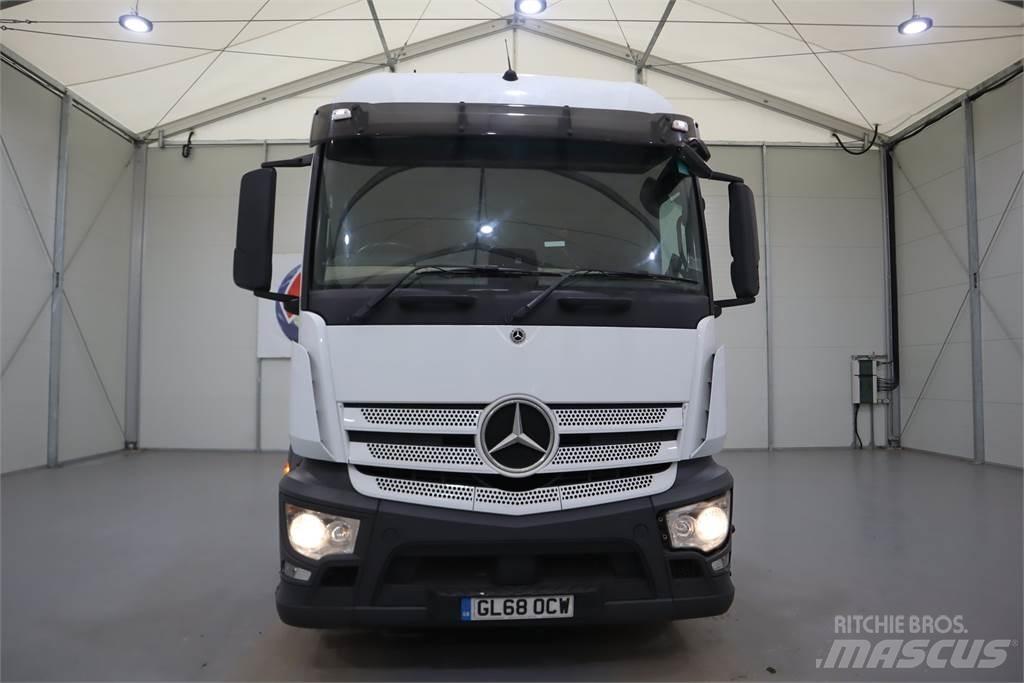 Mercedes-Benz ACTROS 1840 Vlačilci