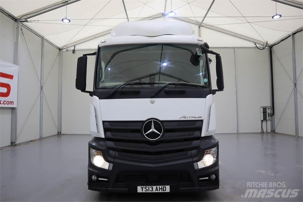 Mercedes-Benz ACTROS 1842 Vlačilci
