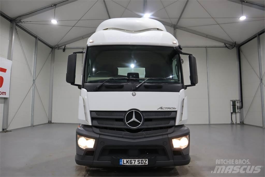 Mercedes-Benz ACTROS 1843 Vlačilci