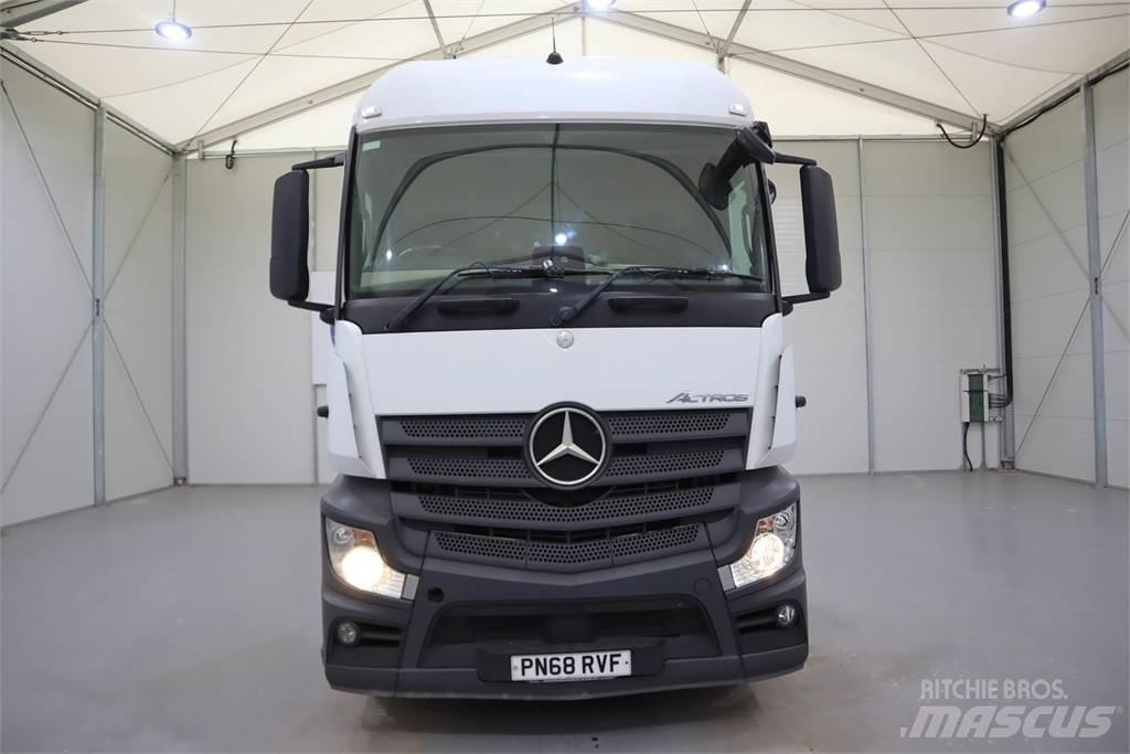 Mercedes-Benz ACTROS 1846 Vlačilci