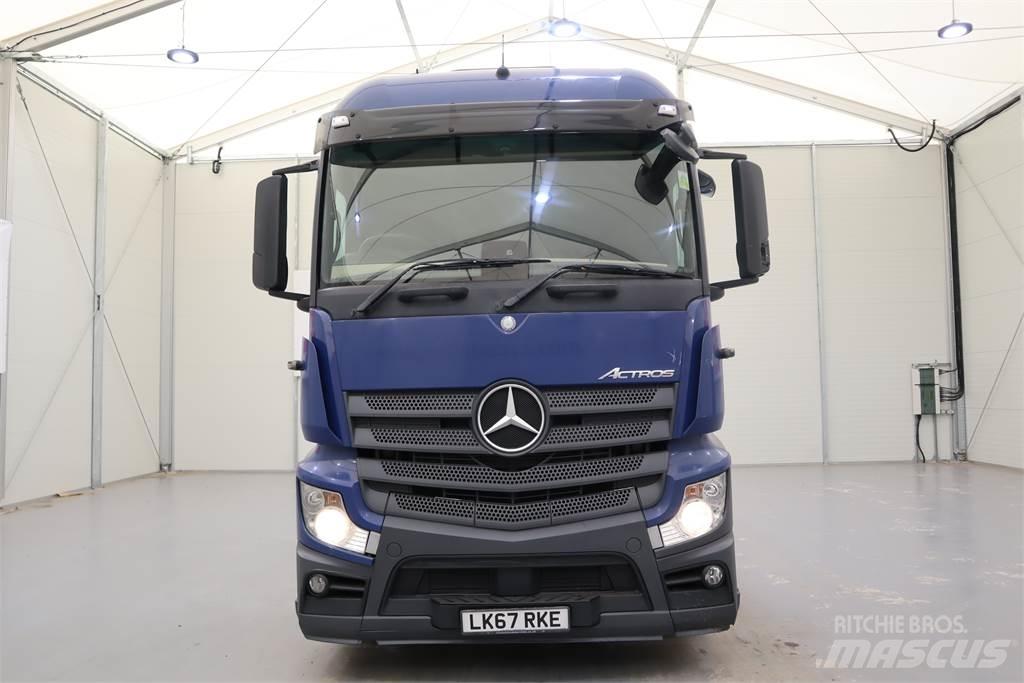 Mercedes-Benz Actros 2543 Vlačilci