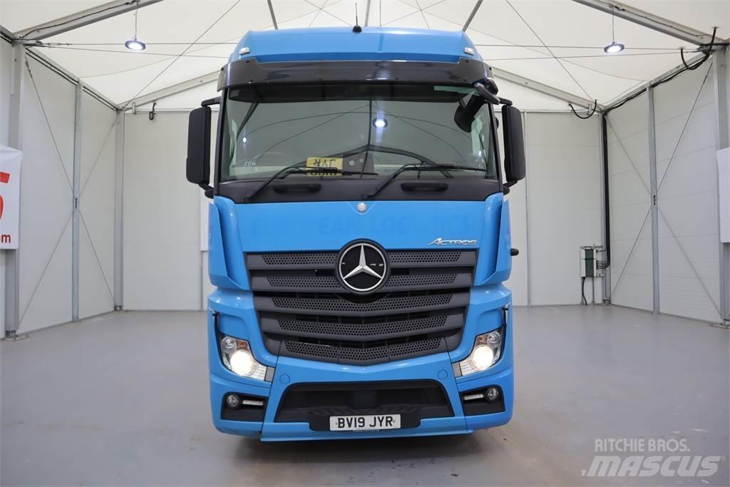 Mercedes-Benz Actros 2545 Vlačilci