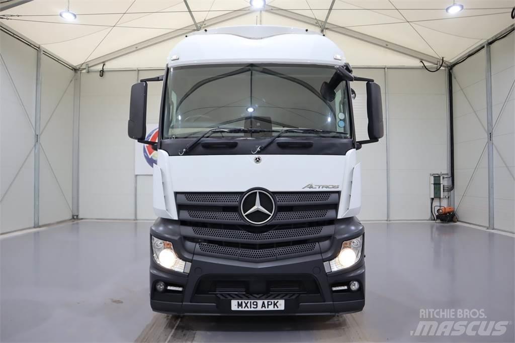 Mercedes-Benz Actros 2545 Vlačilci