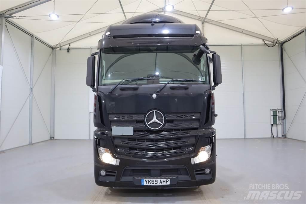 Mercedes-Benz Actros 2545 Vlačilci