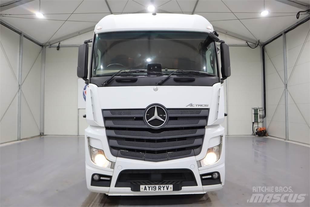 Mercedes-Benz Actros 2545 Vlačilci