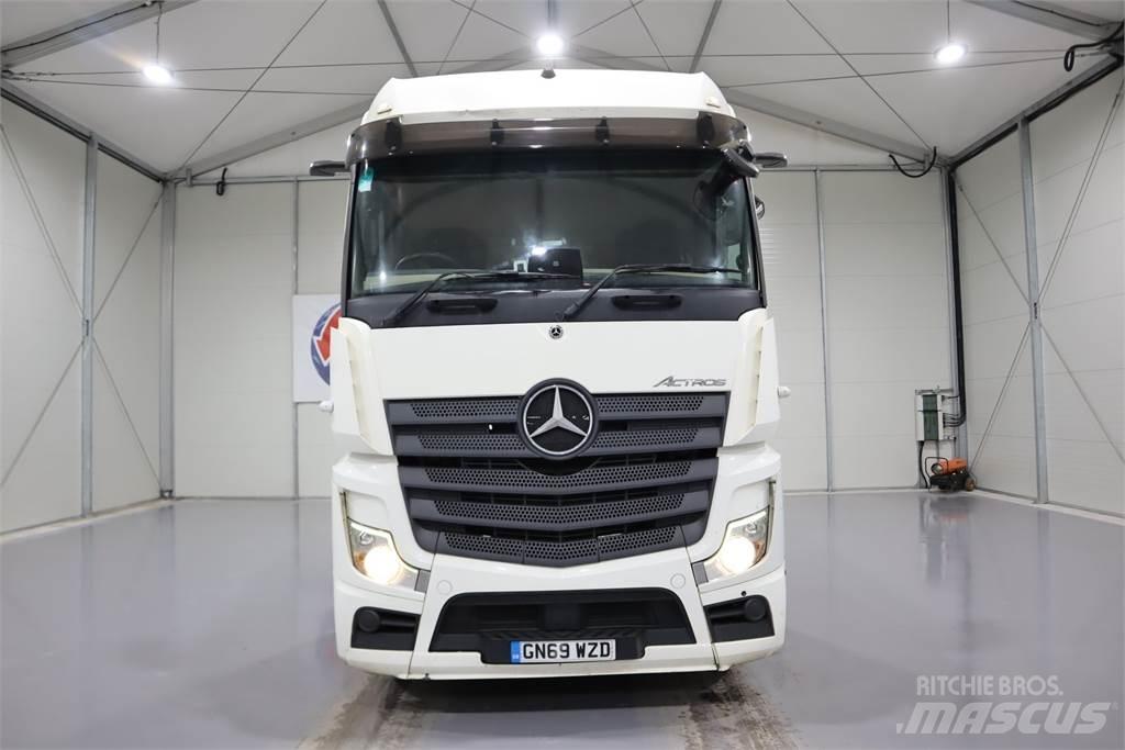 Mercedes-Benz Actros 2545 Vlačilci