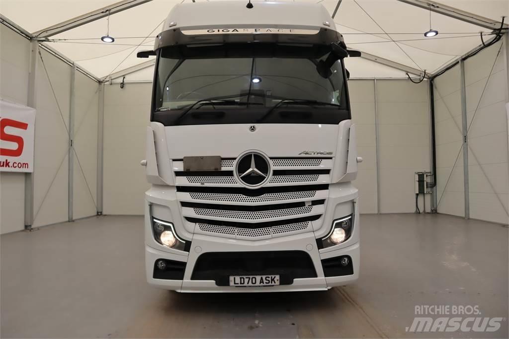 Mercedes-Benz ACTROS 2551 Vlačilci