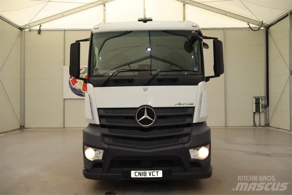 Mercedes-Benz Antos 2542 Vlačilci